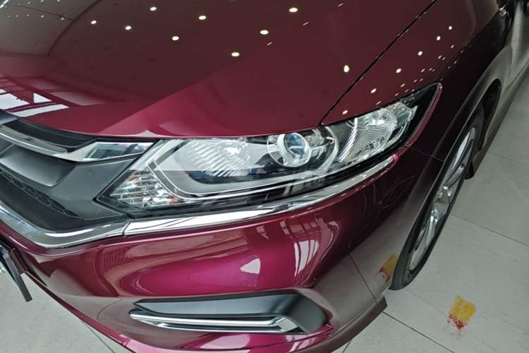Used Honda Jade 2017 1.8L automatic Comfort version 5 seats Left Front Headlight