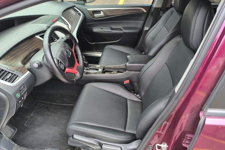 Used Honda Jade 2017 1.8L automatic Comfort version 5 seats Left Front Seat