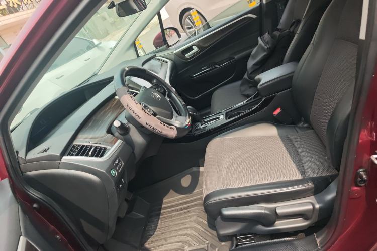 Used Honda Jade 2017 210TURBO CVT Fashion Edition 5-seater Left Front Seat