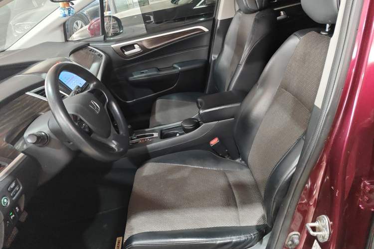 Used Honda Jade 2017 1.8L automatic Comfort version 5 seats Left Front Seat