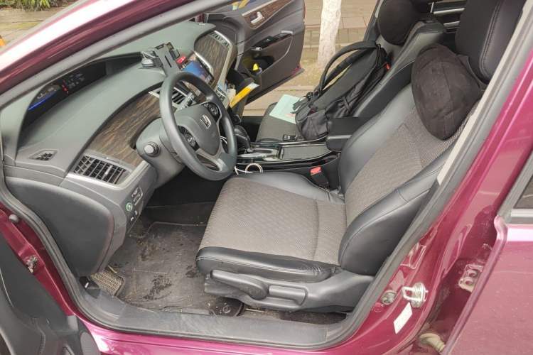 Used Honda Jade 2017 210TURBO CVT Fashion Edition 5-seater Left Front Seat