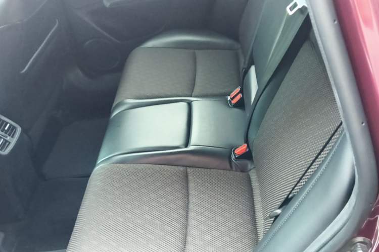 Used Honda Jade 2017 1.8L automatic Comfort version 5 seats Left Rear Seat