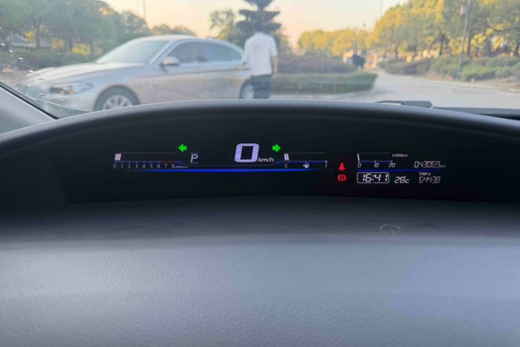 Used Honda Jade 2017 210TURBO CVT Fashion Edition 5-seater Odometer Close Up