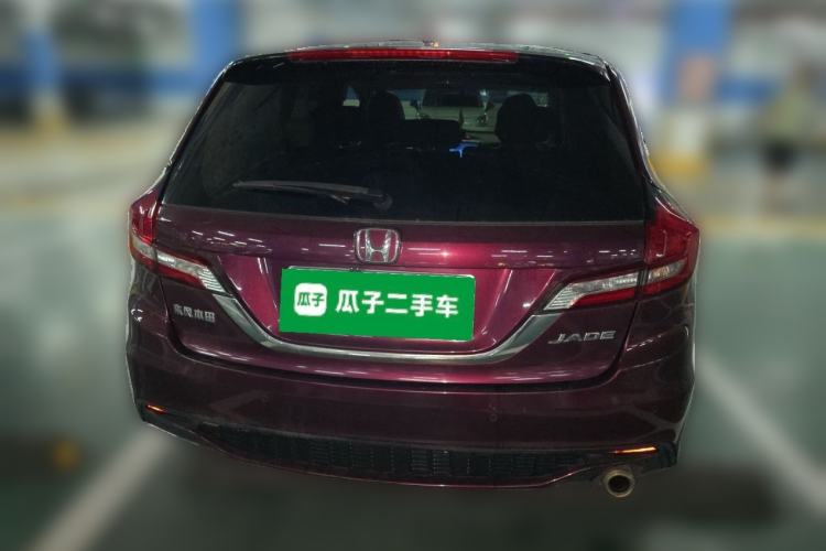 Used Honda Jade 2017 1.8L automatic Comfort version 5 seats Rear