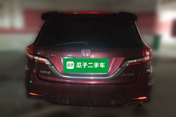 Used Honda Jade 2017 1.8L automatic Comfort version 5 seats Rear