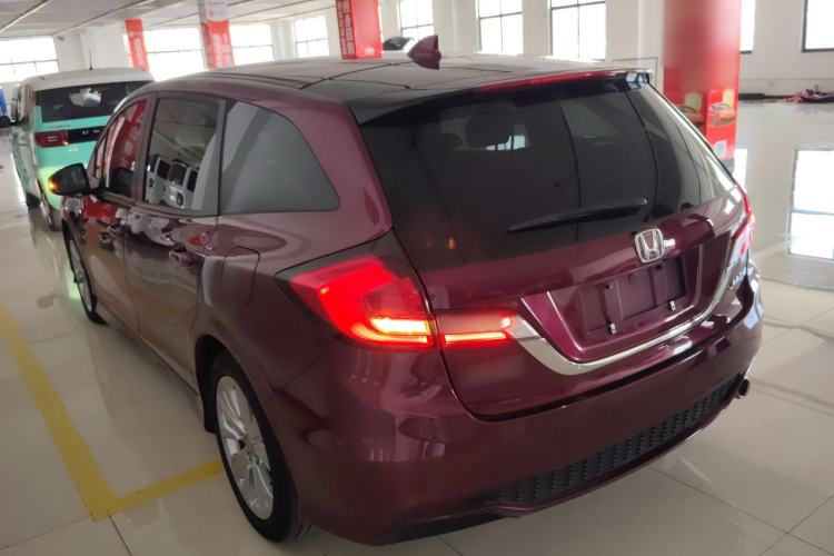 Used Honda Jade 2017 1.8L automatic Comfort version 5 seats Rear Left 45 Deg
