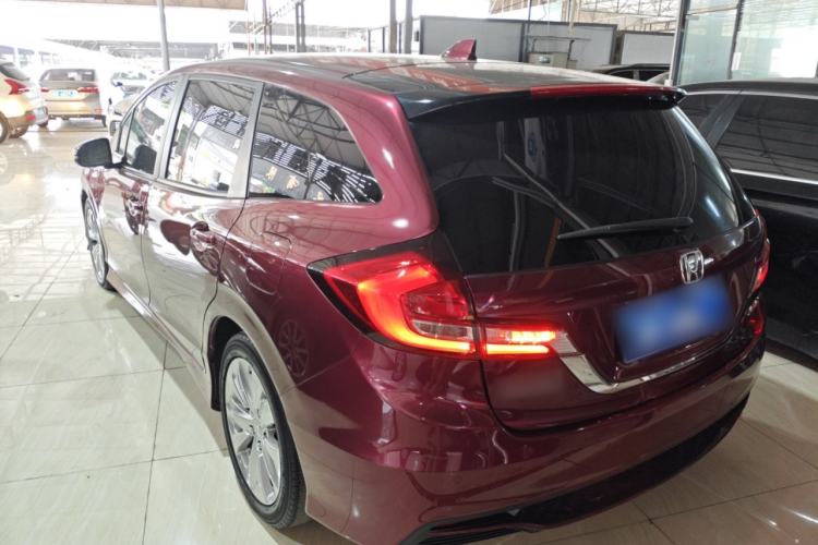 Used Honda Jade 2017 1.8L automatic Comfort version 5 seats Rear Left 45 Deg