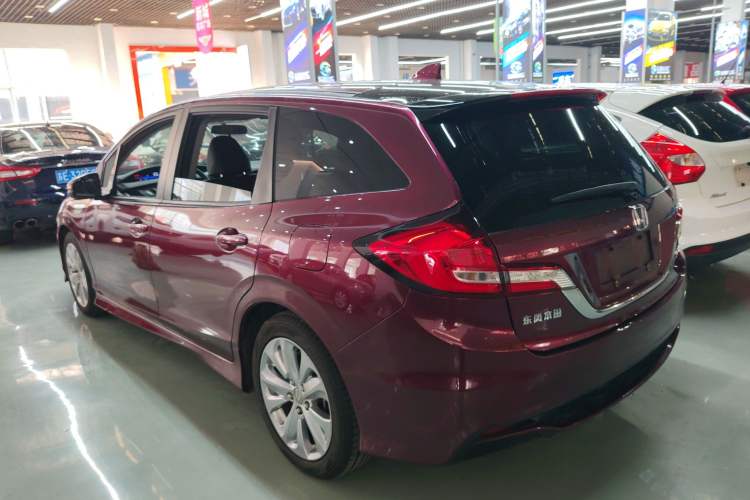 Used Honda Jade 2017 1.8L automatic Comfort version 5 seats Rear Left 45 Deg