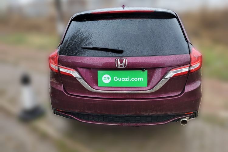 Used Honda Jade 2017 1.8L automatic Comfort version 5 seats Rear