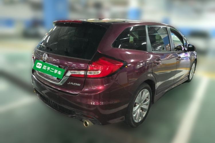 Used Honda Jade 2017 1.8L automatic Comfort version 5 seats Rear Right 45 Deg