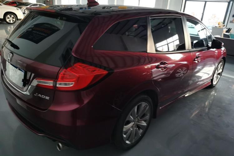 Used Honda Jade 2017 1.8L automatic Comfort version 5 seats Rear Right 45 Deg