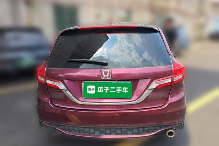 Used Honda Jade 2017 1.8L automatic Comfort version 5 seats Rear