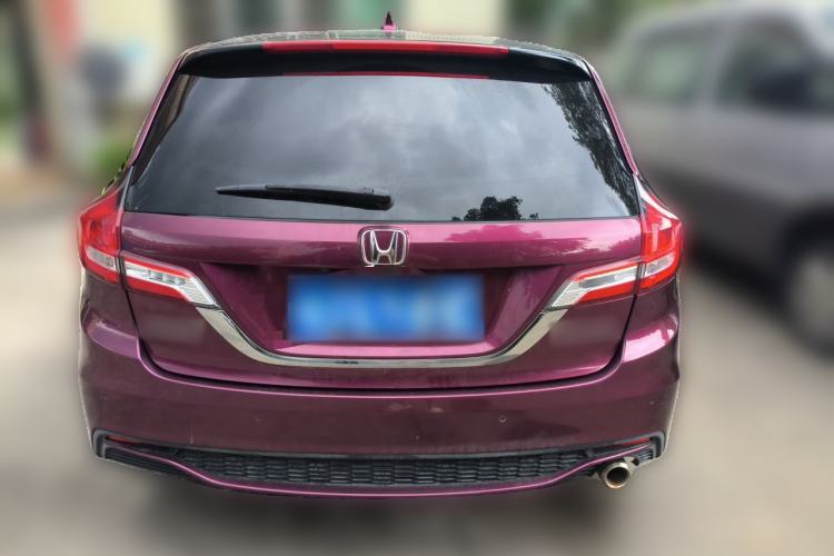 Used Honda Jade 2017 1.8L automatic Comfort version 5 seats Rear