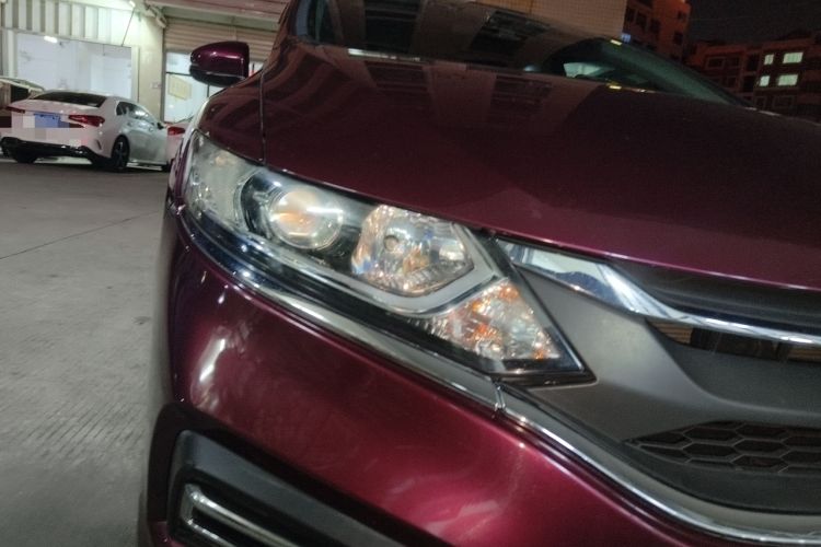 Used Honda Jade 2017 1.8L automatic Comfort version 5 seats Right Front Headlight