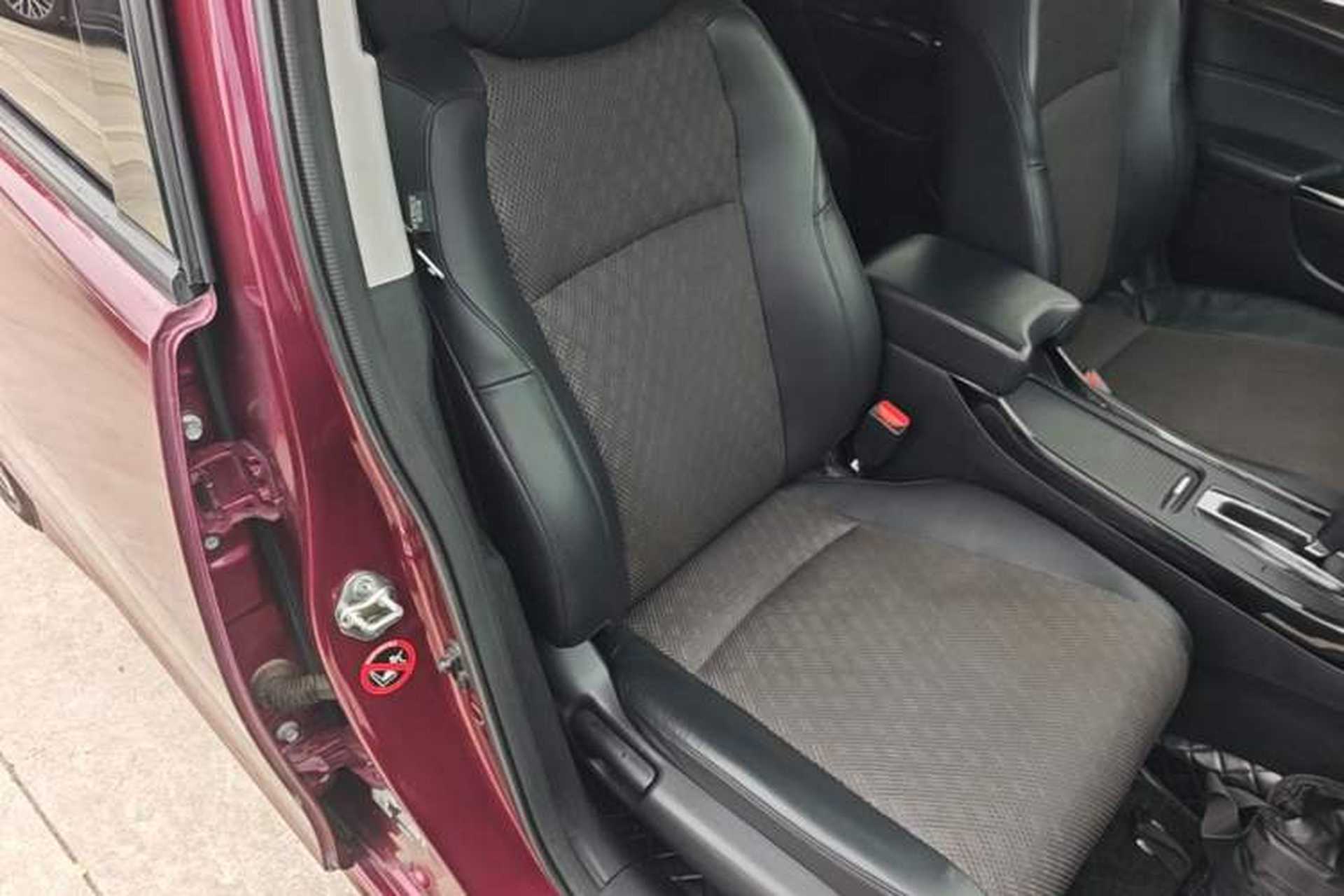 Used Honda Jade 2017 210TURBO CVT Fashion Edition 5-seater Right Front Seat