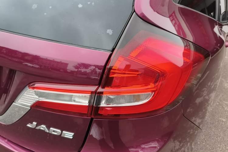 Used Honda Jade 2017 1.8L automatic Comfort version 5 seats Right Rear Taillight