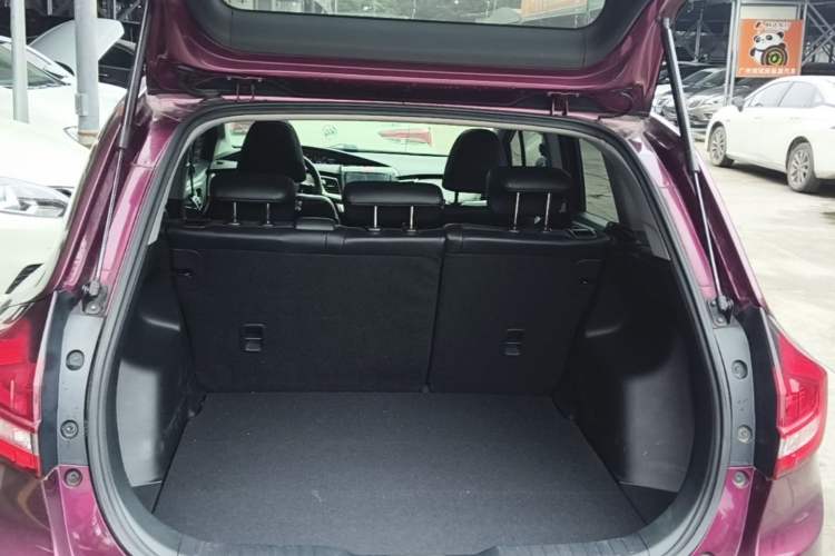 Used Honda Jade 2017 1.8L automatic Comfort version 5 seats Trunk