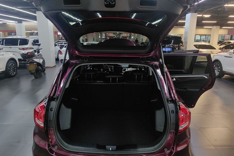 Used Honda Jade 2017 1.8L automatic Comfort version 5 seats Trunk