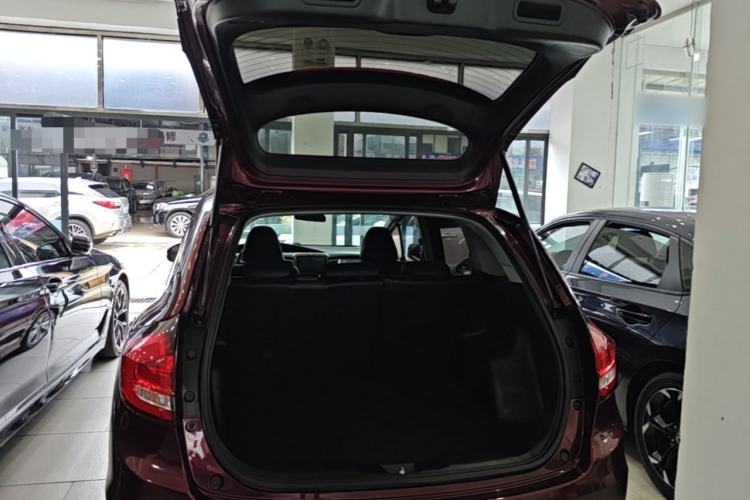 Used Honda Jade 2017 1.8L automatic Comfort version 5 seats Trunk