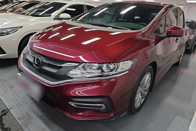 Used Honda Jade 2017 1.8L automatic Comfort version 5 seats