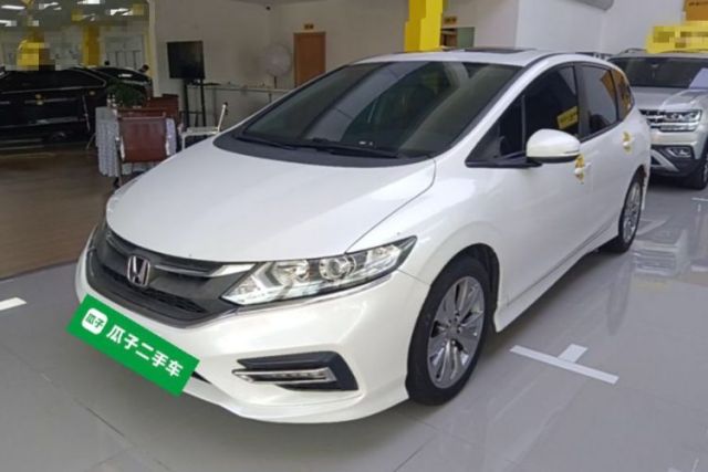 Used Honda Jade 2017 1.8L automatic Comfort version 5 seats