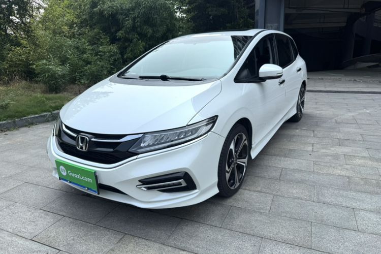 Used Honda Jade 2017 210 TURBO CVT Luxury Edition 5 Seats Guazi used car, China used car export, Used car for sale, Used  cars, Cheapest cars for sale