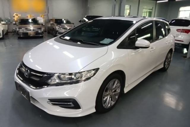 Used Honda Jade 2017 1.8L automatic Comfort version 5 seats