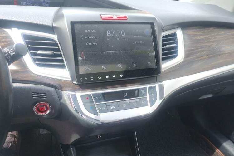 Used Honda Jade 2017 210TURBO CVT Fashion Edition 5-seater Audio And AC Panel