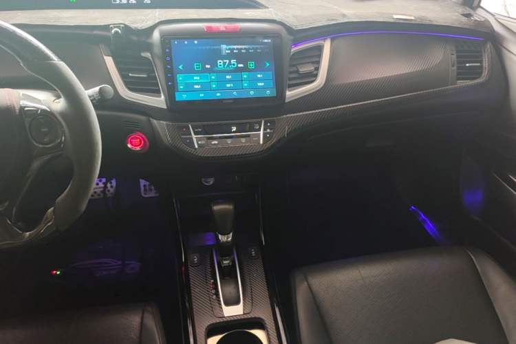 Used Honda Jade 2017 210 TURBO CVT Luxury Edition 5 Seats Audio And AC Panel