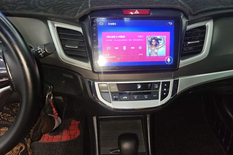 Used Honda Jade 2017 1.8L Automatic Classic Edition 5 seats Audio And AC Panel