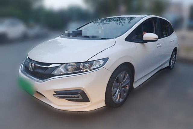 Used Honda Jade 2017 1.8L automatic Comfort version 5 seats