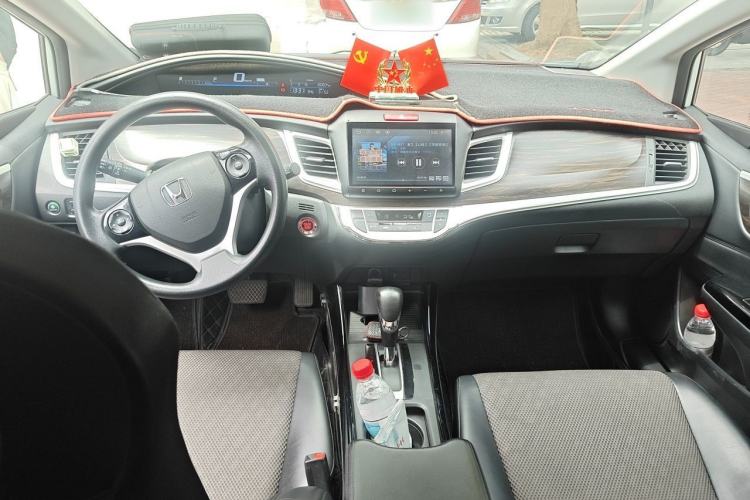Used Honda Jade 2017 210TURBO CVT Fashion Edition 5-seater Center Console