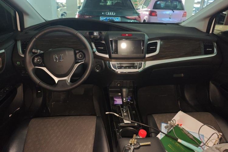 Used Honda Jade 2017 210TURBO CVT Fashion Edition 5-seater Center Console