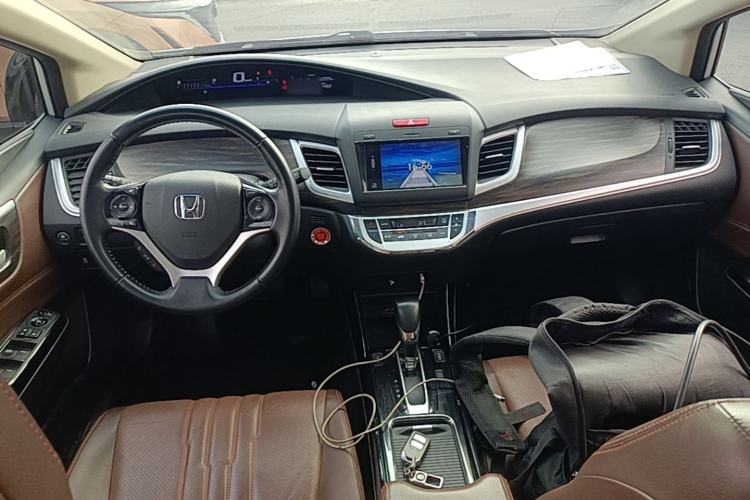 Used Honda Jade 2017 210 TURBO CVT Luxury Edition 5 Seats Center Console
