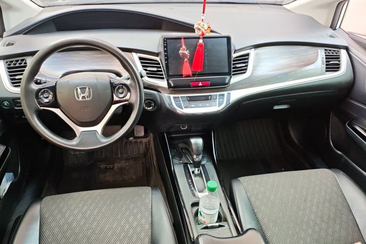 Used Honda Jade 2017 210TURBO CVT Fashion Edition 5-seater Center Console