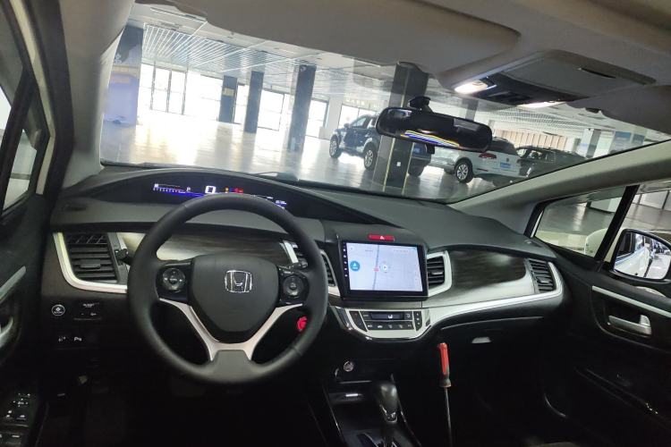 Used Honda Jade 2017 210TURBO CVT Fashion Edition 5-seater Center Console