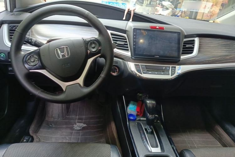 Used Honda Jade 2017 210TURBO CVT Fashion Edition 5-seater Center Console