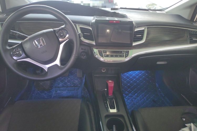 Used Honda Jade 2017 210TURBO CVT Fashion Edition 5-seater Center Console