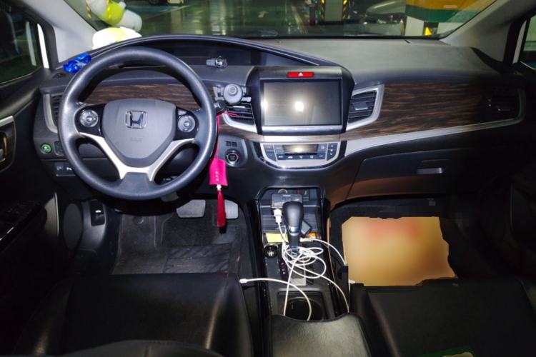 Used Honda Jade 2017 210TURBO CVT Fashion Edition 5-seater Center Console