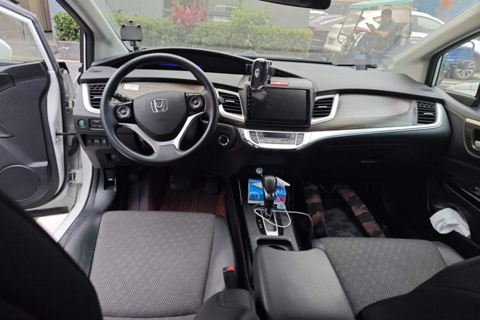 Used Honda Jade 2017 210TURBO CVT Fashion Edition 5-seater Center Console