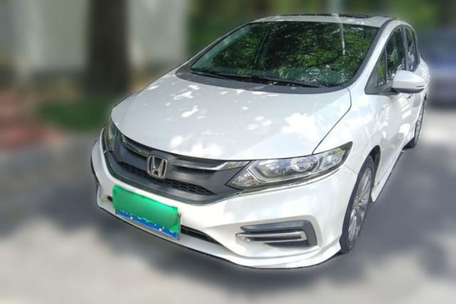Used Honda Jade 2017 1.8L automatic Comfort version 5 seats
