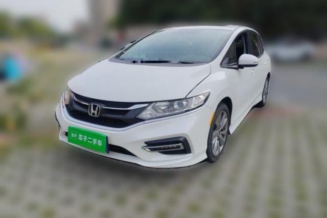 Used Honda Jade 2017 1.8L automatic Comfort version 5 seats