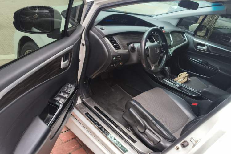 Used Honda Jade 2017 210TURBO CVT Fashion Edition 5-seater Driver Seat