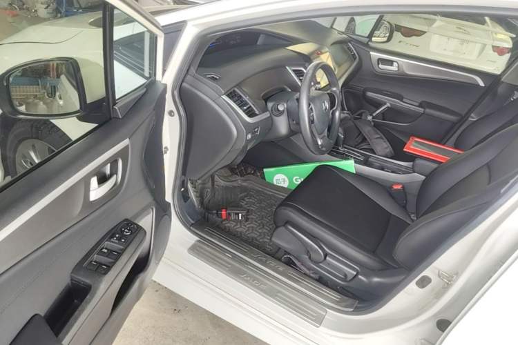 Used Honda Jade 2017 1.8L Automatic Classic Edition 5 seats Driver Seat