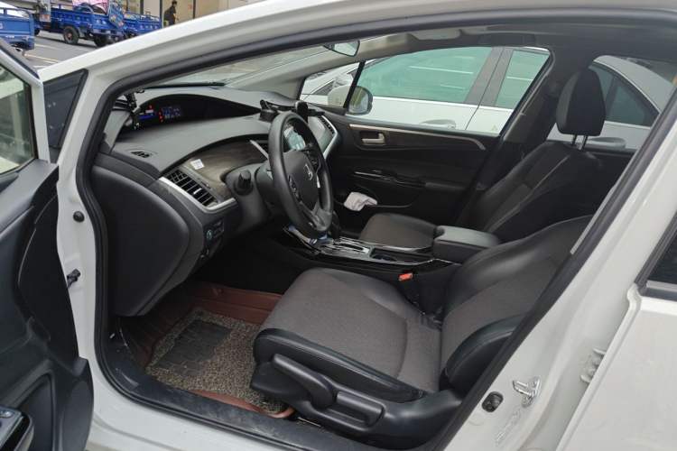 Used Honda Jade 2017 210TURBO CVT Fashion Edition 5-seater Driver Seat