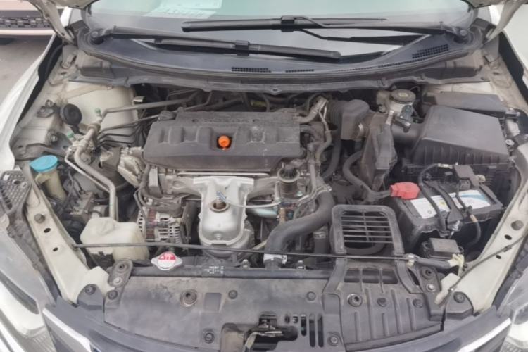Used Honda Jade 2017 1.8L automatic Comfort version 5 seats Engine Bay