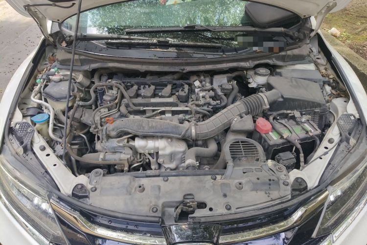 Used Honda Jade 2017 210 TURBO CVT Luxury Edition 5 Seats Engine Bay
