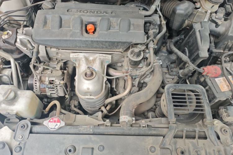 Used Honda Jade 2017 1.8L automatic Comfort version 5 seats Engine Bay
