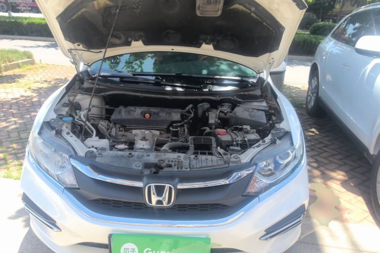 Used Honda Jade 2017 1.8L automatic Comfort version 5 seats Engine Bay