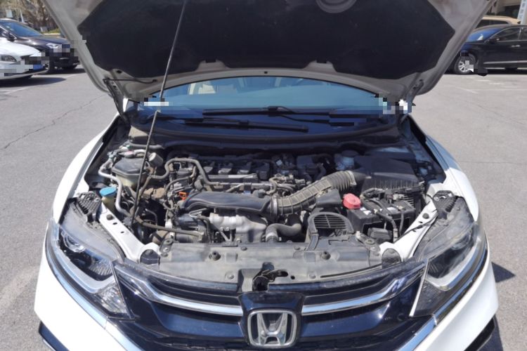 Used Honda Jade 2017 210TURBO CVT Fashion Edition 5-seater Engine Bay